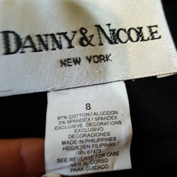 Danny & Nicole Sleeveless Dress. Size 8. - Picture 8 of 8